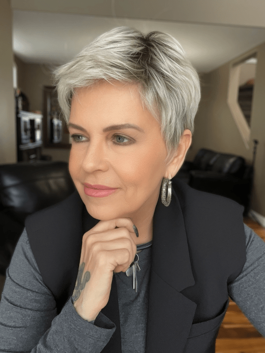 Risk | Synthetic Lace Front Wig (Mono Crown)