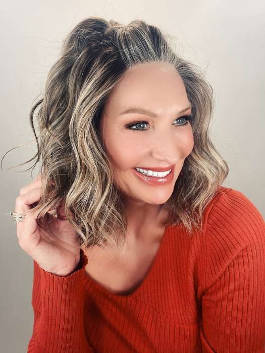 Simmer | HF Synthetic Lace Front Wig