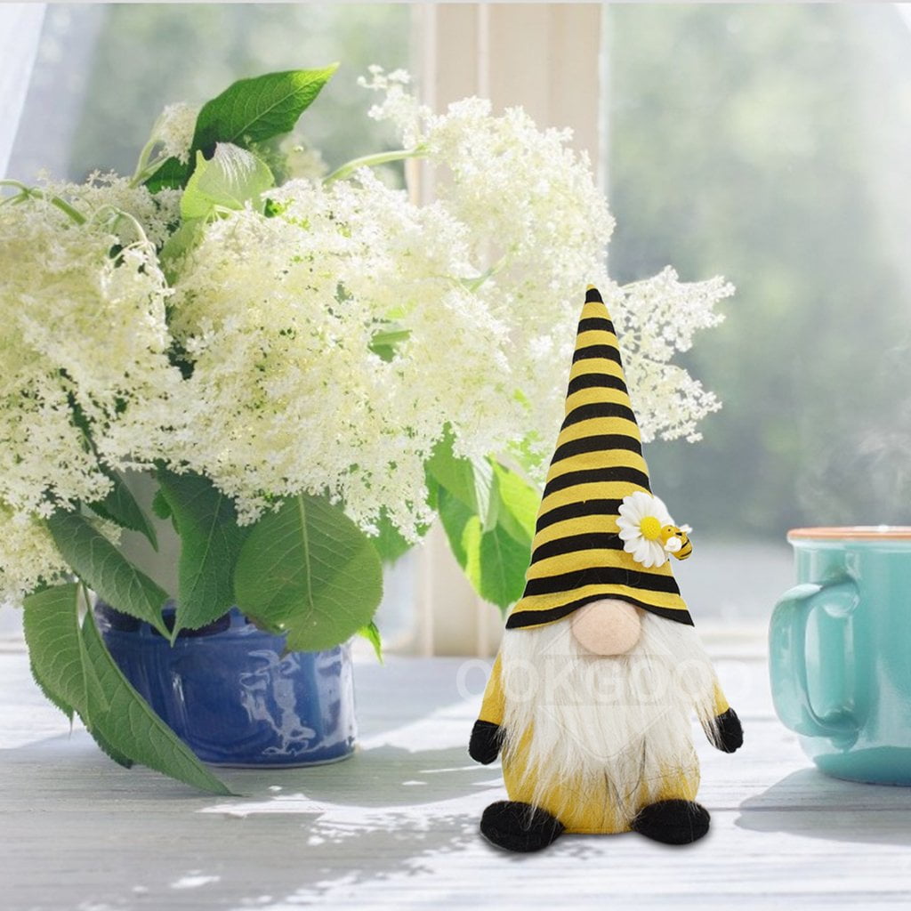 Lovely Faceless Gnome Brothers For Spring Gift And Decoration