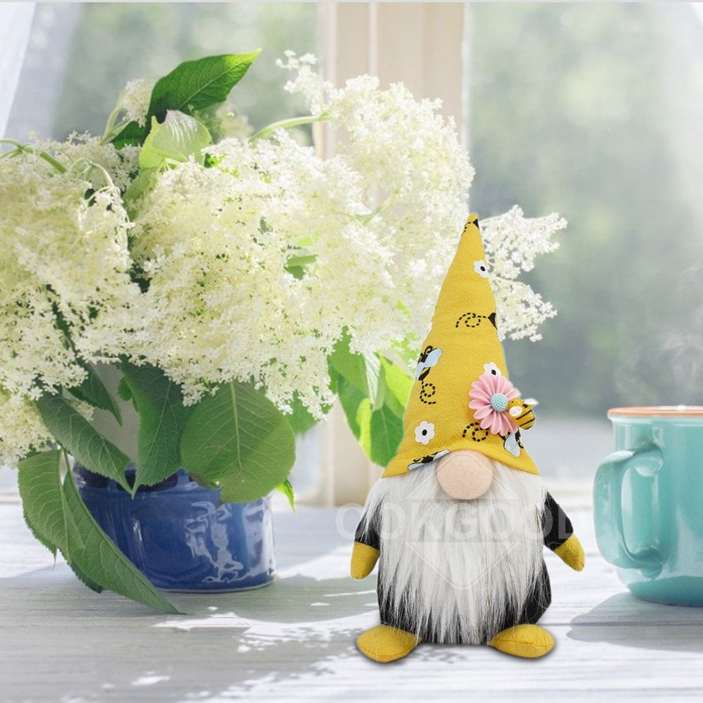 Lovely Faceless Gnome Brothers For Spring Gift And Decoration