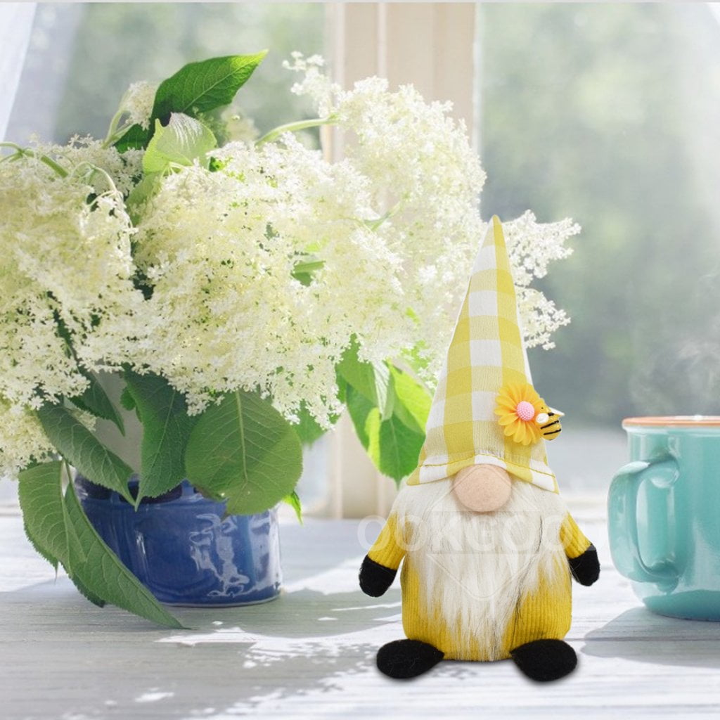 Lovely Faceless Gnome Brothers For Spring Gift And Decoration