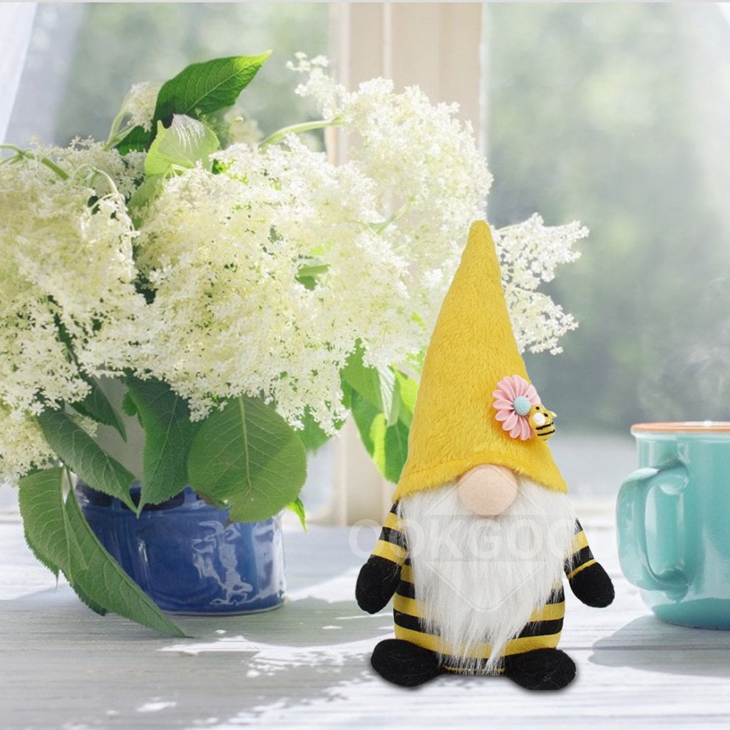 Lovely Faceless Gnome Brothers For Spring Gift And Decoration