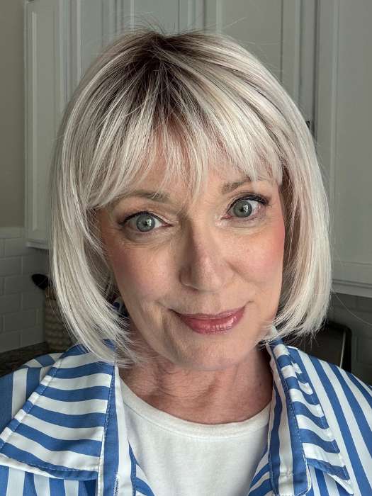 Sing | Synthetic Lace Front Wig (Mono Part)