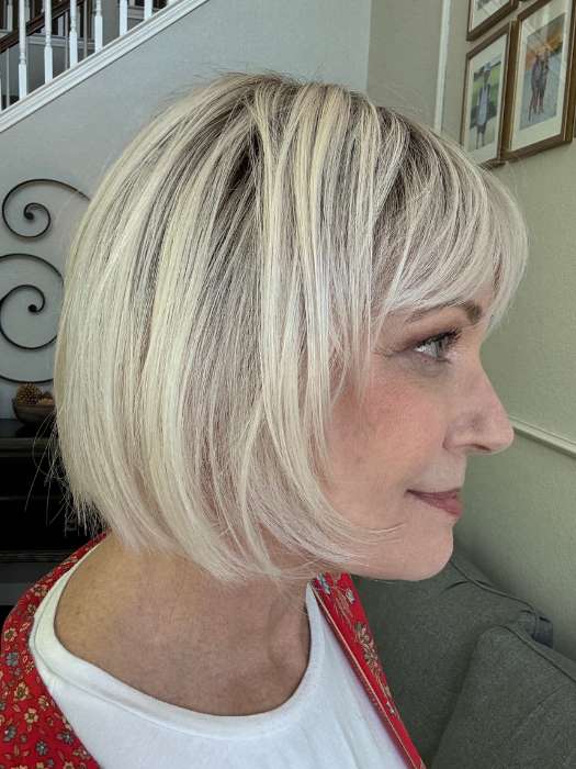 Sing | Synthetic Lace Front Wig (Mono Part)