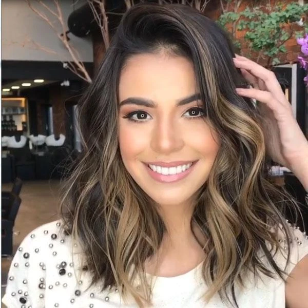 Brown Mixed Gold shoulder short wave wig