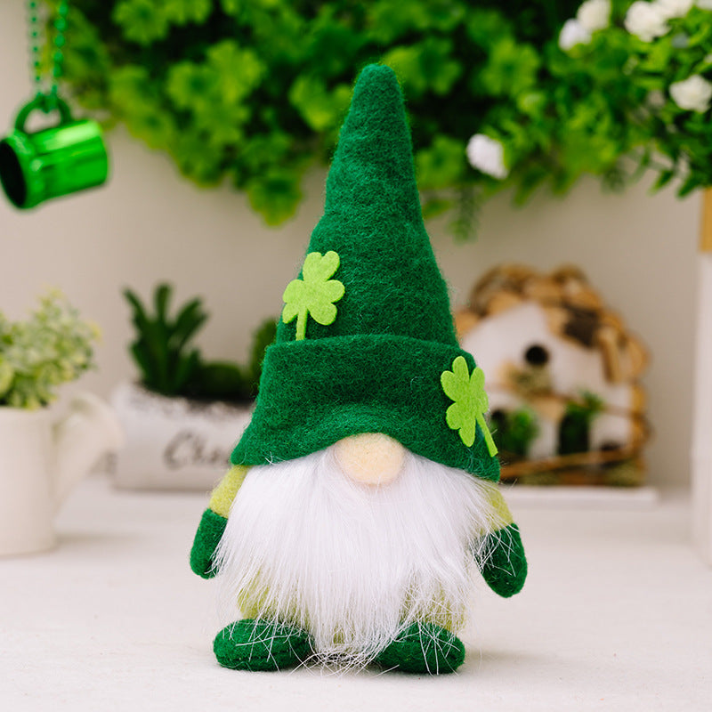 SaintPatrick's Day GreenLeaves Ornament