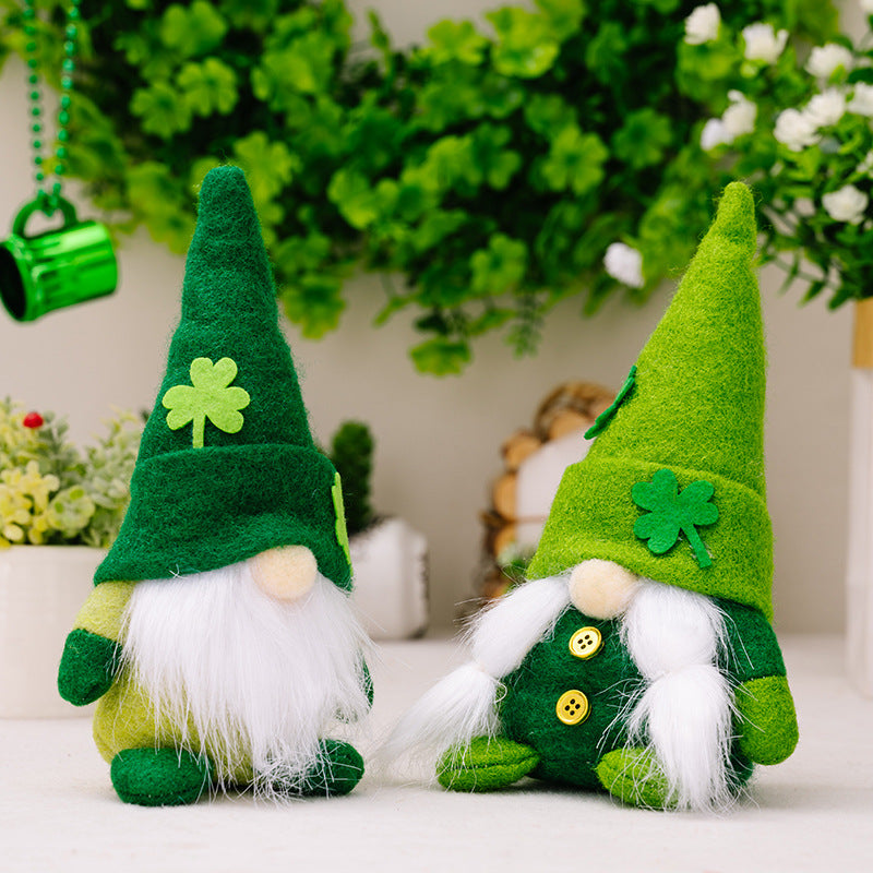 SaintPatrick's Day GreenLeaves Ornament
