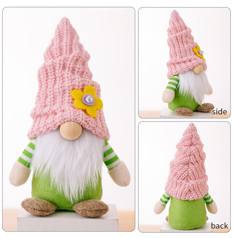 Fresh knit hat gnomes