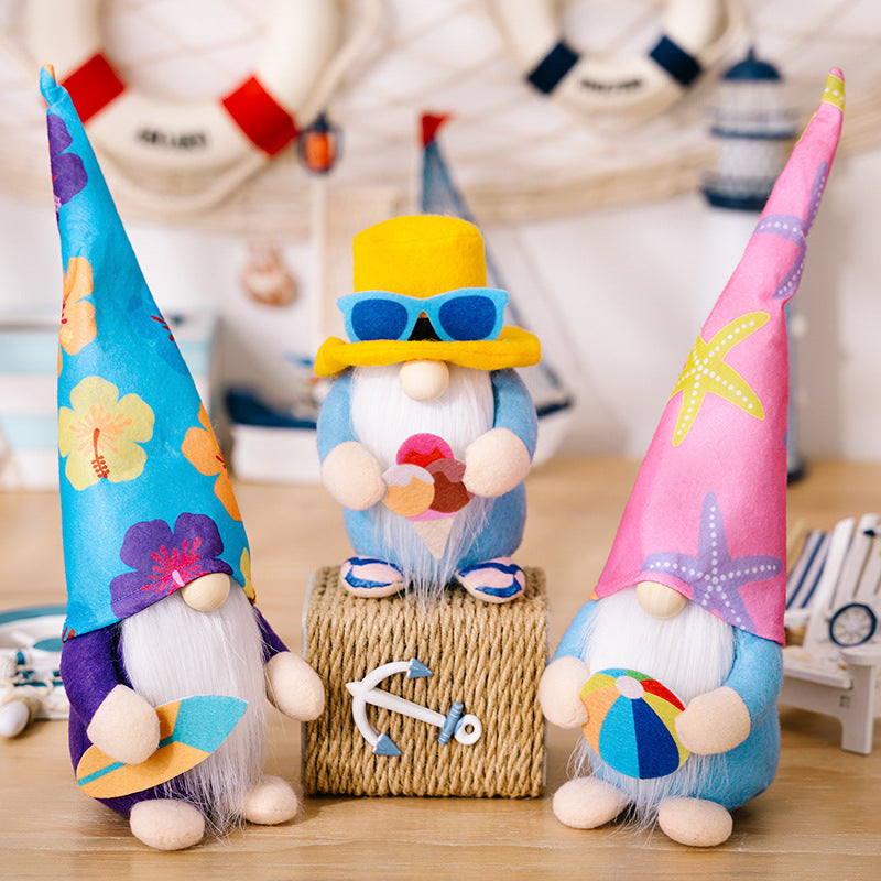 Summer beach vacation gnomes