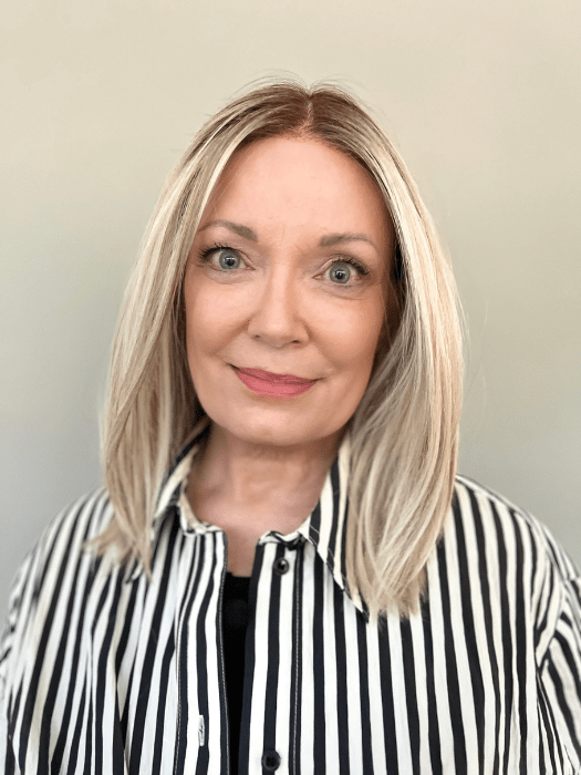 Drive Mono Part | HF Synthetic Lace Front Wig (Mono Part)