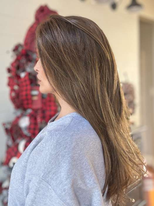 Scene Stealer | HF Synthetic Lace Front Wig (Mono Top)