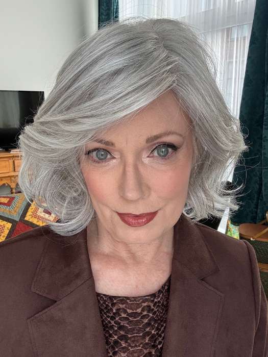 Crowd Pleaser | HF Synthetic Lace Front Wig (Mono Part)